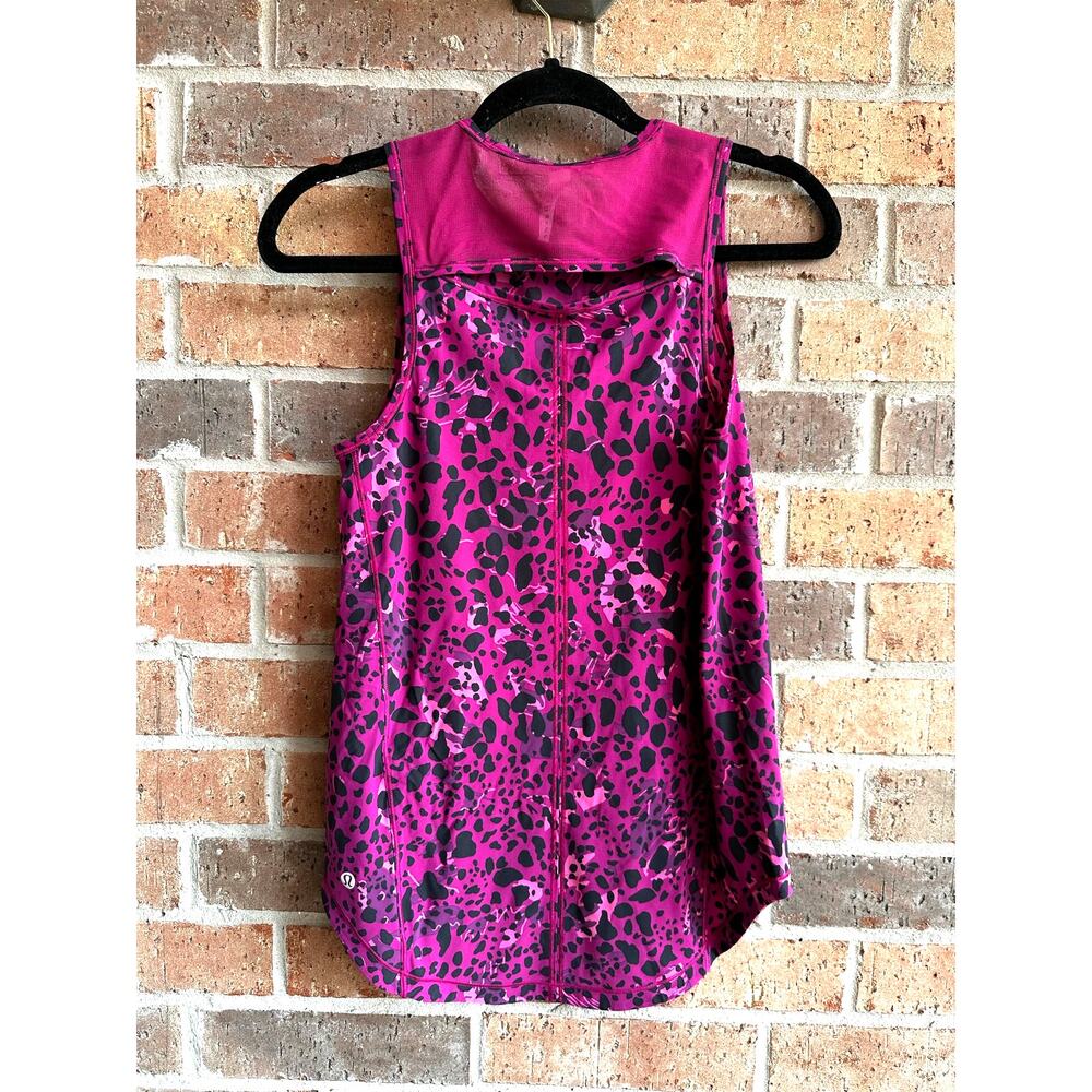 Lululemon Patterned Sculpt Tank Size 2 - Picture 2 of 5